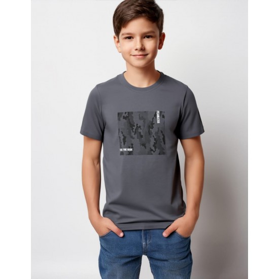 T-shirt with short arms for boys