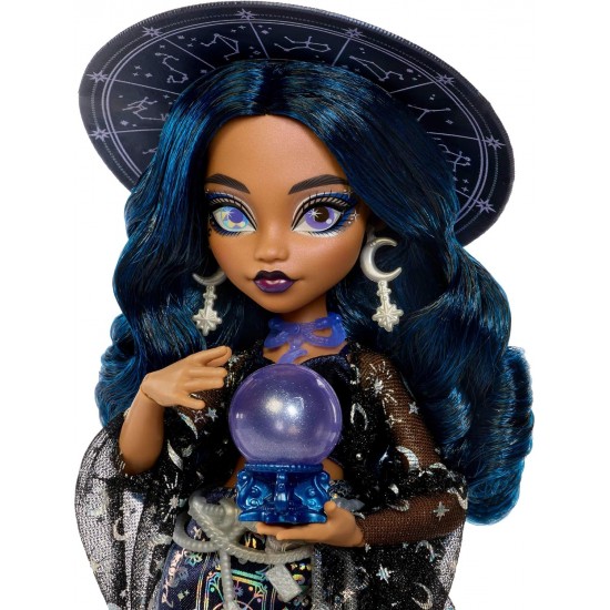 Кукла Monster High Moonspell Magic Claire de Luna JBM89 с ведьминской шляпой, хрустальным шаром и магическим котлом