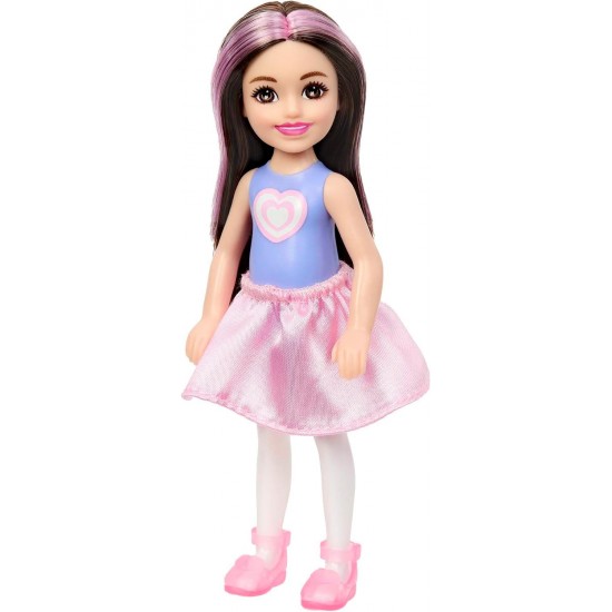 Barbie Cutie Reveal Cozy Cute Tees Series Chelsea Doll & Accessories, Plush Teddy Bear HKR19