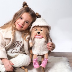 Lucky Doggu sunītis LUCKY YOYO Stilīgā ziema, mīkstā rotaļlieta 38 cm