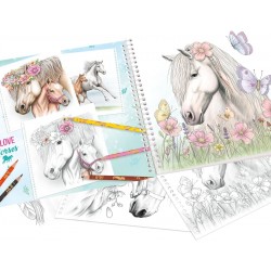  Miss Melody Special Colouring Book with 20 Dream Horses Designs, 12469