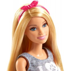 Barbie Family Doll and Pet, Blonde FPR48