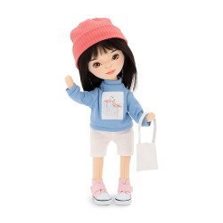 Lelle no kolekcijas Sweet Sister Lilu gaiši zilā džemperī (32cm) SS04-28