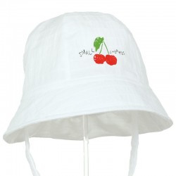 Summer hat for girl white
